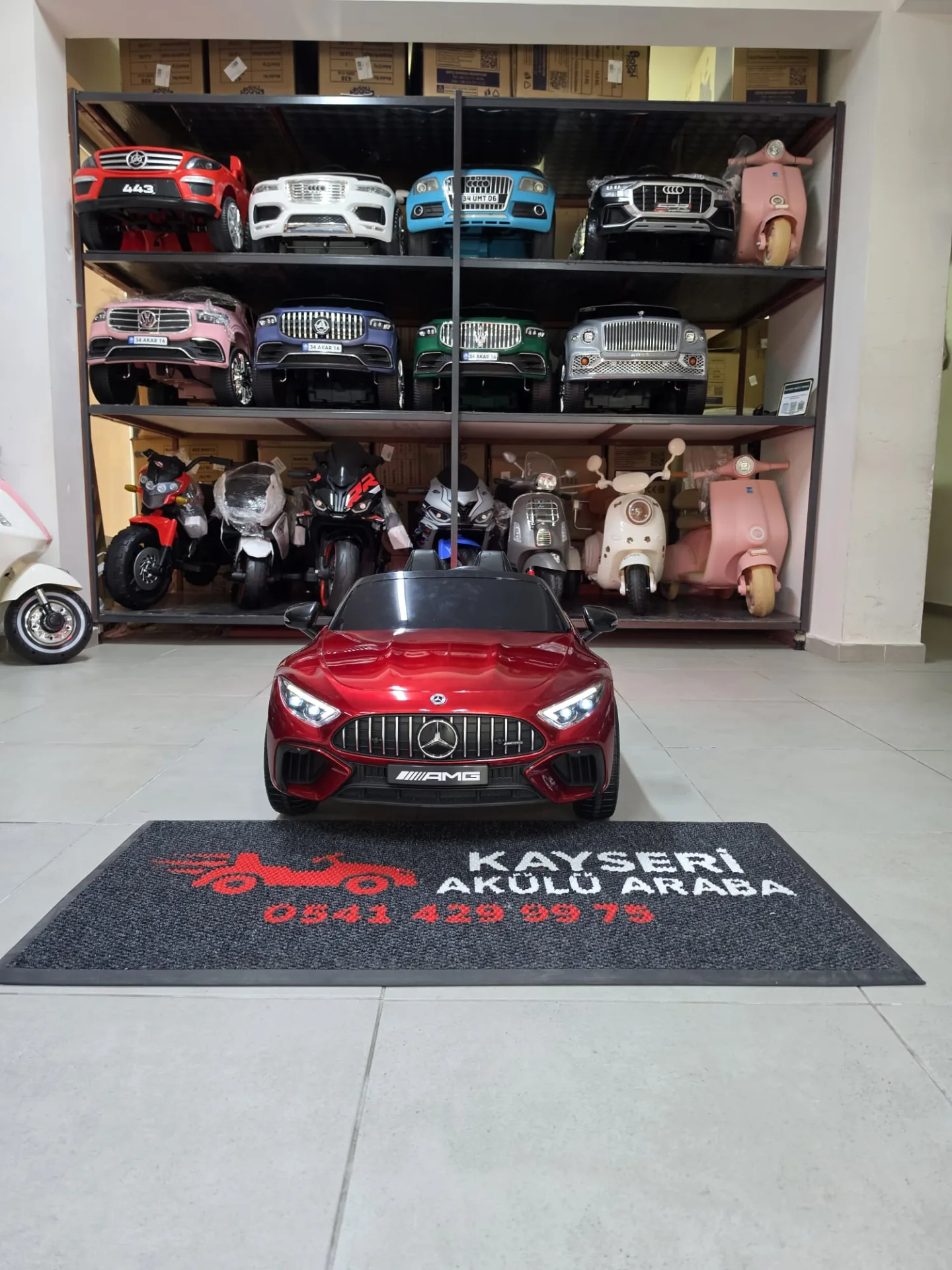 MERCEDES AMG